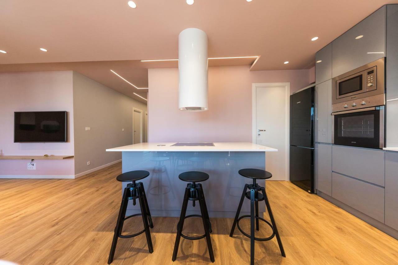 Glow Luxury Apartment With Terrace And Jacuzzi Σπλιτ Εξωτερικό φωτογραφία