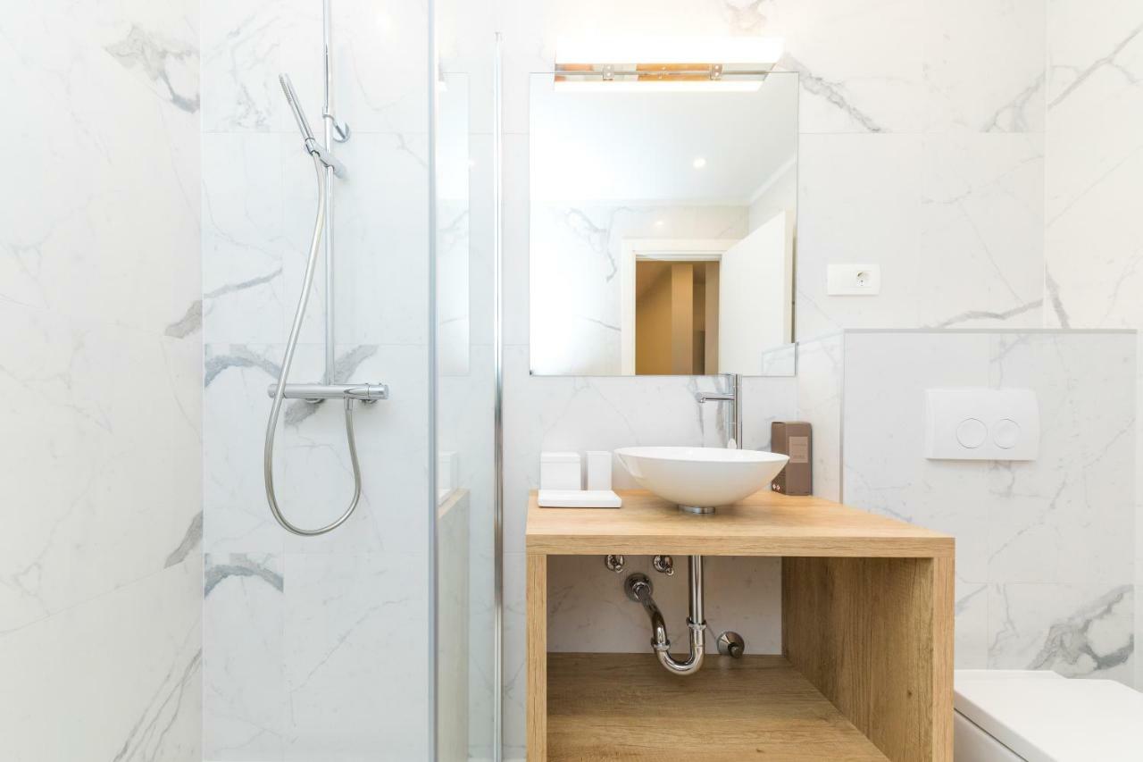 Glow Luxury Apartment With Terrace And Jacuzzi Σπλιτ Εξωτερικό φωτογραφία