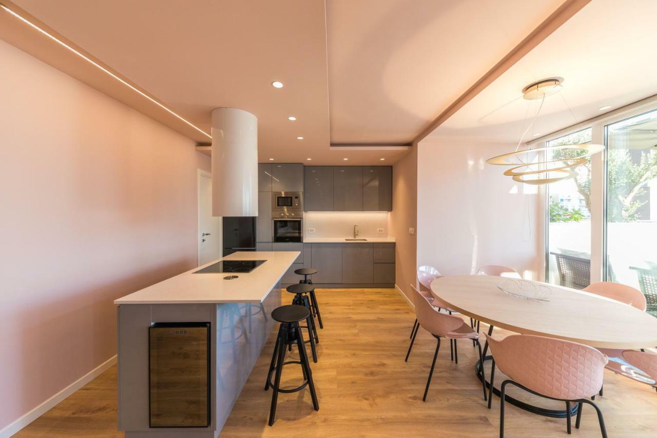 Glow Luxury Apartment With Terrace And Jacuzzi Σπλιτ Εξωτερικό φωτογραφία