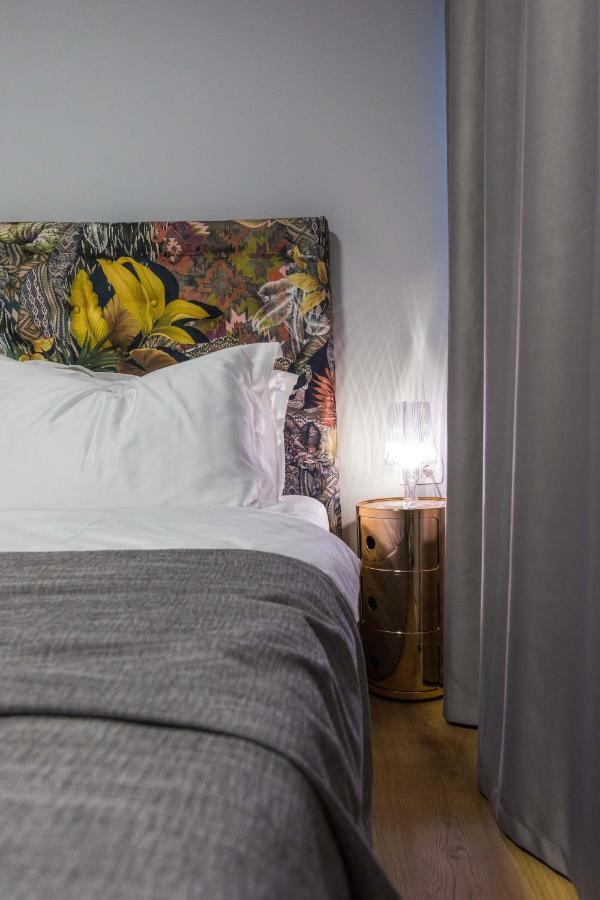 Glow Luxury Apartment With Terrace And Jacuzzi Σπλιτ Εξωτερικό φωτογραφία